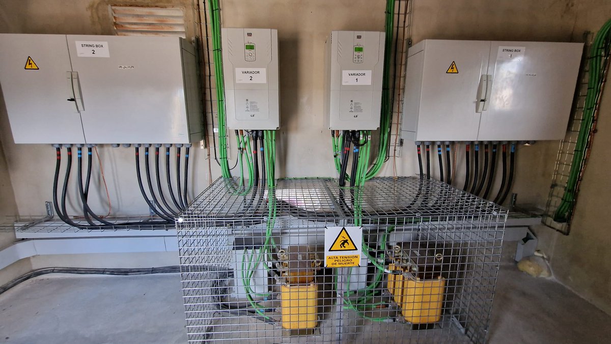 aeryd_es's tweet photo. Presentamos a otro de nuestros socios: @Vector__Energy
➡️Más de 25 años en activo
☑️Ofrece soluciones tecnológicas para riego y tratamiento de agua: bombeo solar o con variadores de frecuencia, calidad de red, eficiencia  energética y energías renovables
👉https://t.co/g8JbcfrHjp https://t.co/ElveHoS9Oc