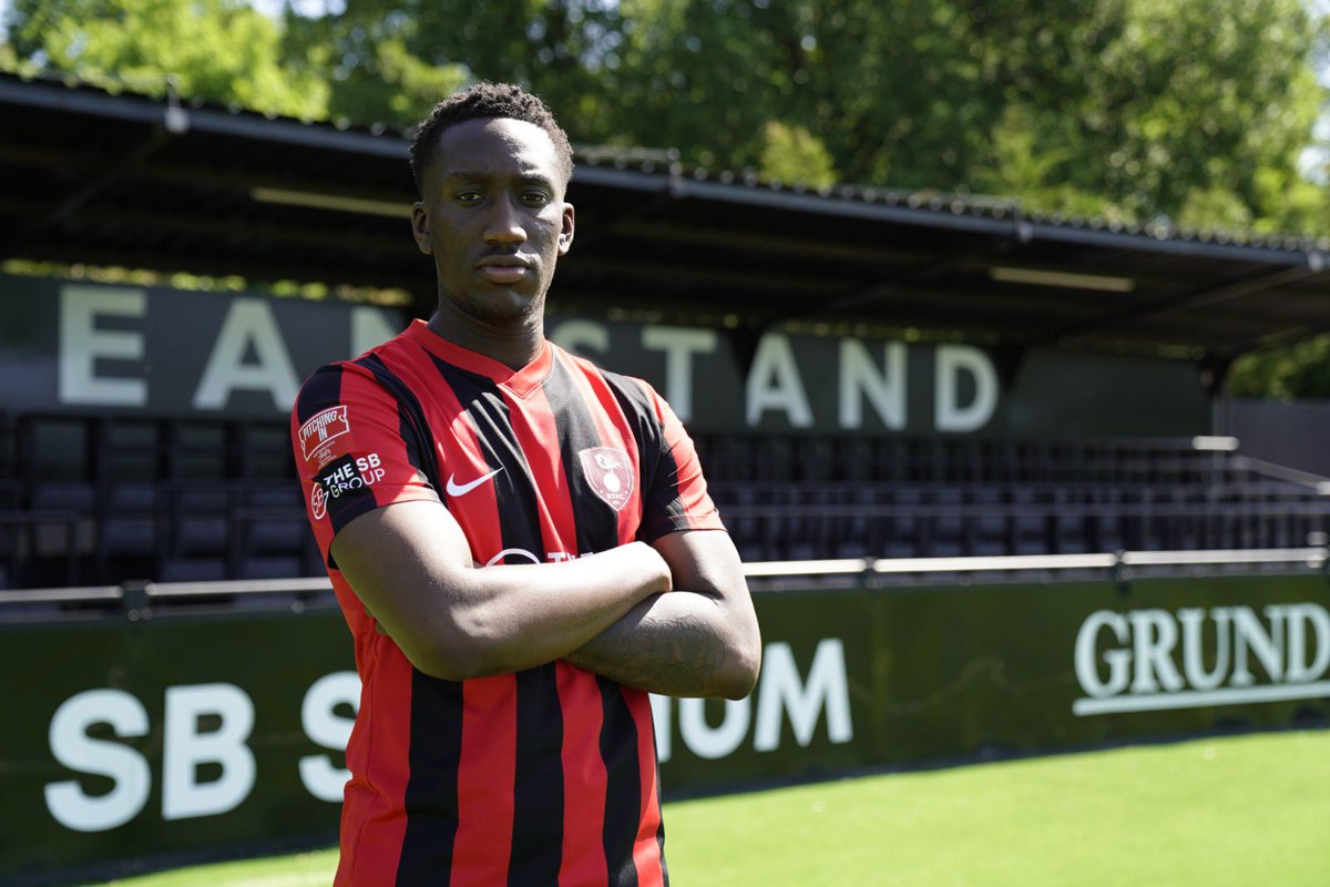 Bracknell Town FC tweet media