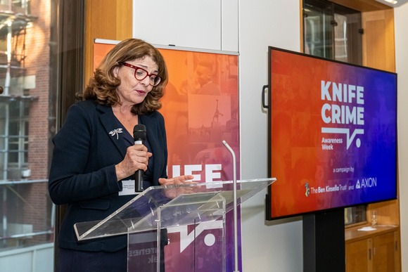 Diana Johnson DBE MP π¬π§πΊπ¦π (@dianajohnsonmp) on Twitter photo Honoured to speak at the <a href="/kinsellatrust/">The Ben Kinsella Trust</a> reception last night during #KnifeCrimeAwarenessWeek. Hearing from those whoβve devoted their lives to ending knife crime was deeply inspiring. Together, we can make our streets safer and protect young lives. Honoured to speak at the <a href="/kinsellatrust/">The Ben Kinsella Trust</a> reception last night during #KnifeCrimeAwarenessWeek. Hearing from those whoβve devoted their lives to ending knife crime was deeply inspiring. Together, we can make our streets safer and protect young lives.