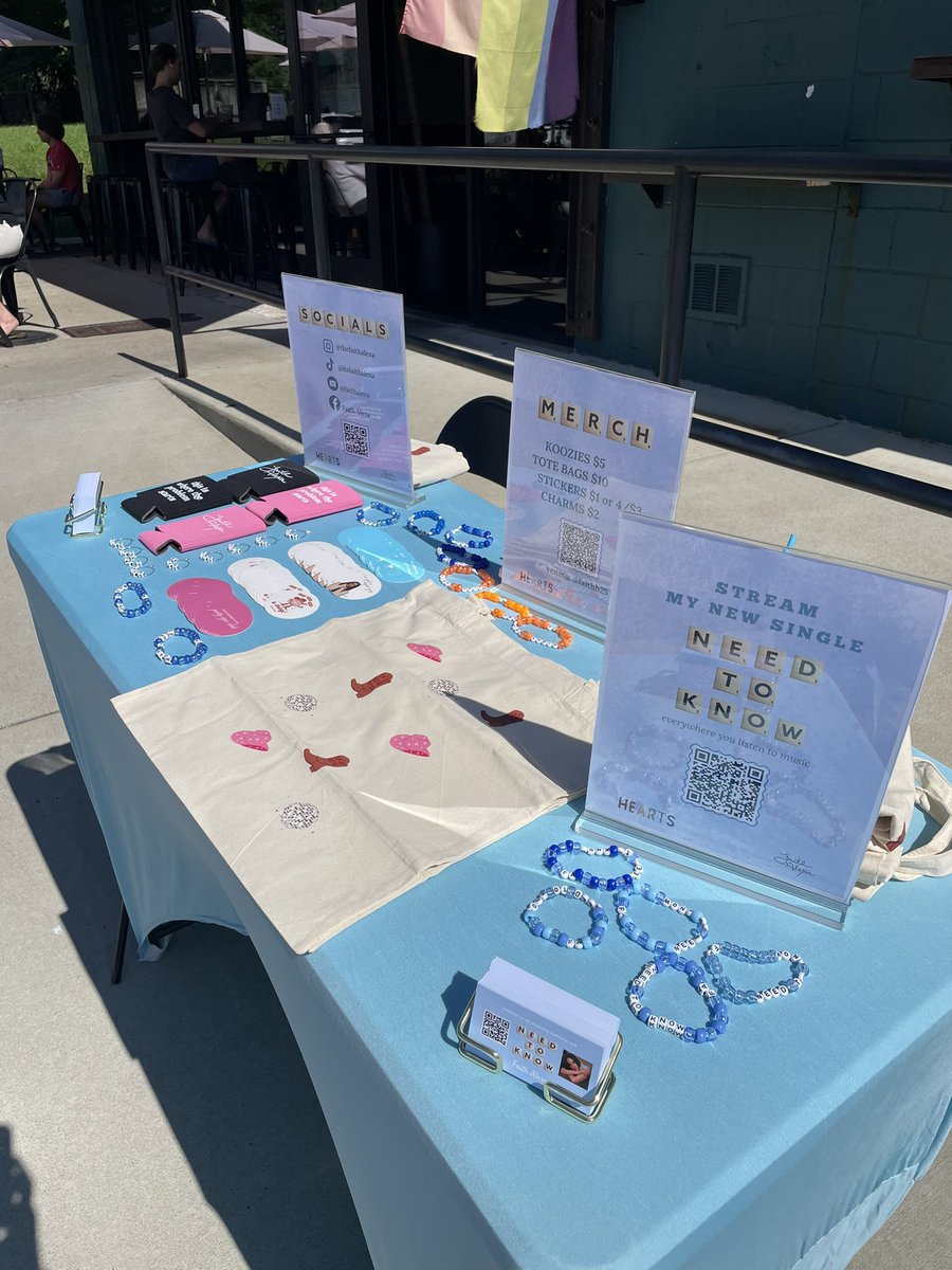 faith alexa tweet media