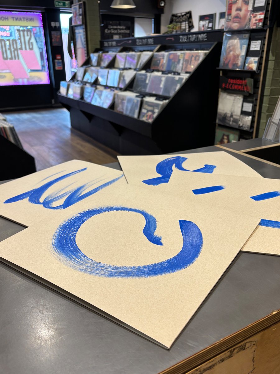 resident (@residentmusic) on Twitter photo These hand-painted treats were just dropped in by <a href="/ErasedTapes/">Erased Tapes</a> š
A one sided 12ā promo (B Side) of a new album from arguably the best artist on their roster š„°
A few available at the counter but 1 less than gifted, as Nat might have nicked one already š These hand-painted treats were just dropped in by <a href="/ErasedTapes/">Erased Tapes</a> š
A one sided 12ā promo (B Side) of a new album from arguably the best artist on their roster š„°
A few available at the counter but 1 less than gifted, as Nat might have nicked one already š