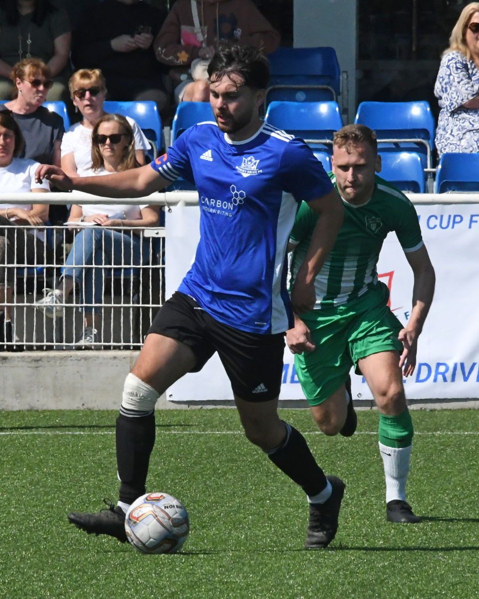 EssexCorinthian's tweet photo. 𝙈𝘼𝙏𝘾𝙃 𝙋𝙃𝙊𝙏𝙊𝙎 📸

Snaps from the recent #Corinthian Division 6 Cup Final now available on Flickr as @NewburyDriveFC took on @FcDebden for the trophy

𝘍𝘶𝘭𝘭 𝘎𝘢𝘭𝘭𝘦𝘳𝘺 ➡ https://t.co/usJ2WCrrKm https://t.co/hlFCMZTVpz