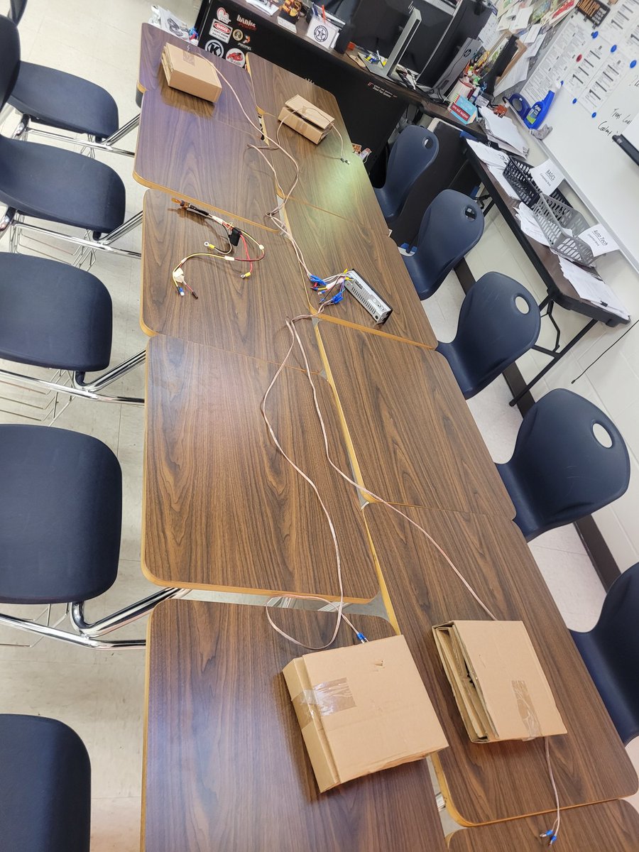 AutoHarlan's tweet image. All set up and ready to have a loud day with a last-minute electrical project.