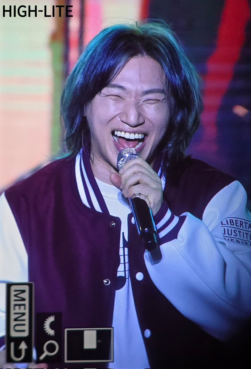High__Lite's tweet photo. 250522 고려대 석탑대동제 

호학호등
호랑이 학교에 호랑이의 등장이라🐯

#대성 #DAESUNG #DLITE #テソン
#DsWAVE #UNIVERSE
@d_lable https://t.co/Bt5kfULiOd
