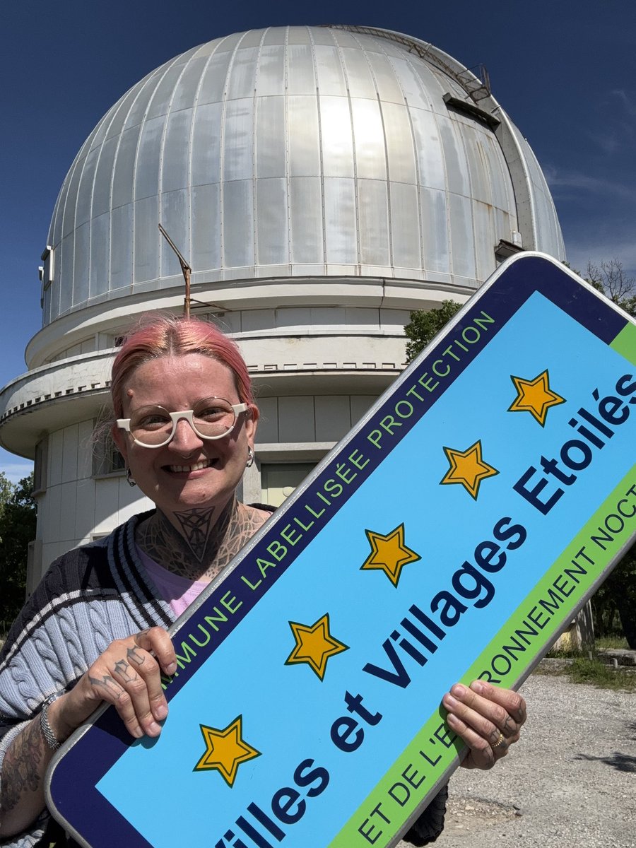 AlexEnastros's tweet photo. Quel incroyable week-end à l'OHP pour l'AG de l'ANPCEN. Des rencontres et des discussions enrichissantes pour continuer à sensibiliser sur l'impact de la pollution lumineuse sur la faune et la flore. https://t.co/TT9Qh4u6uM
