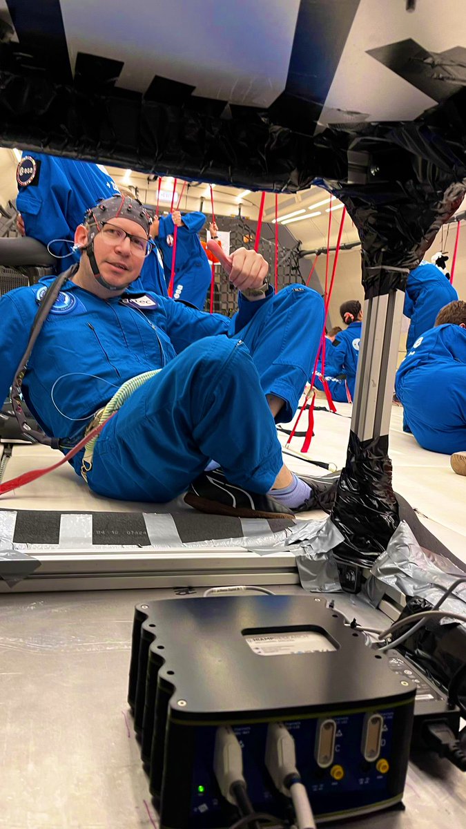 Flight Day 3 of #86ESA Parabolic Flight
All done! Can’t believe it’s already over! Sad it ended so quickly, but incredibly excited to look into the data.

<a href="/AirZeroG/">Air ZeroG ✈️</a> <a href="/esa/">European Space Agency</a> <a href="/Thom_astro/">Thomas Pesquet</a> 
<a href="/BirkbeckUoL/">Birkbeck, University of London</a> <a href="/bbkpsychology/">Birkbeck School of Psychological Sciences</a> <a href="/StudentELGRA/">SELGRA</a>
#86ESA #ParabolicFlight