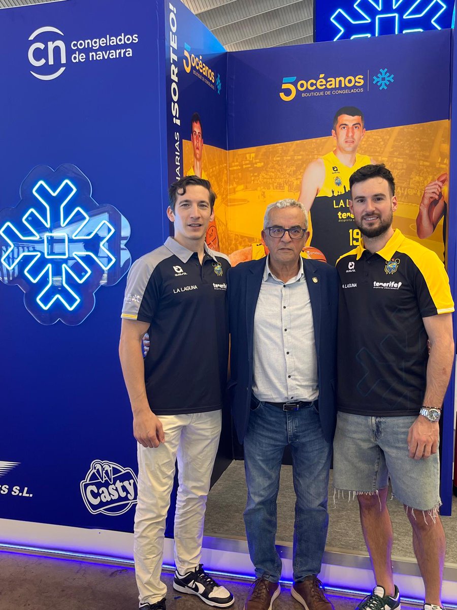 📸Este miércoles nuestro presidente Santiago Cacho visitó #GastroCanarias2025

Ocasión perfecta para departir con varias de las firmas que respaldan nuestra labor 🤝

Este décimo Salón Gastronómico de Canarias celebrado en el Recinto Ferial de Tenerife ha estado a gran altura