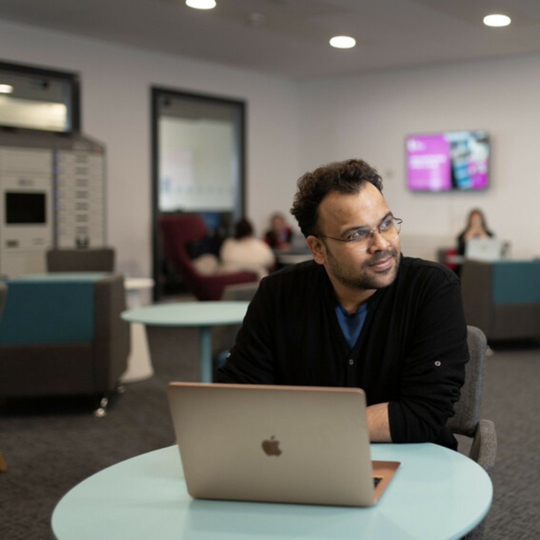 Study At Ulster (@studyatulster) on Twitter photo Are you graduating this summer?
Please remember to return all your library books before you graduate.
📍 You can return books at any campus.
🕕 You can return you books at any time via the self-book return units.
#WeAreUU | <a href="/UlsterUniLib/">Ulster Uni Library</a> Are you graduating this summer?
Please remember to return all your library books before you graduate.
📍 You can return books at any campus.
🕕 You can return you books at any time via the self-book return units.
#WeAreUU | <a href="/UlsterUniLib/">Ulster Uni Library</a>
