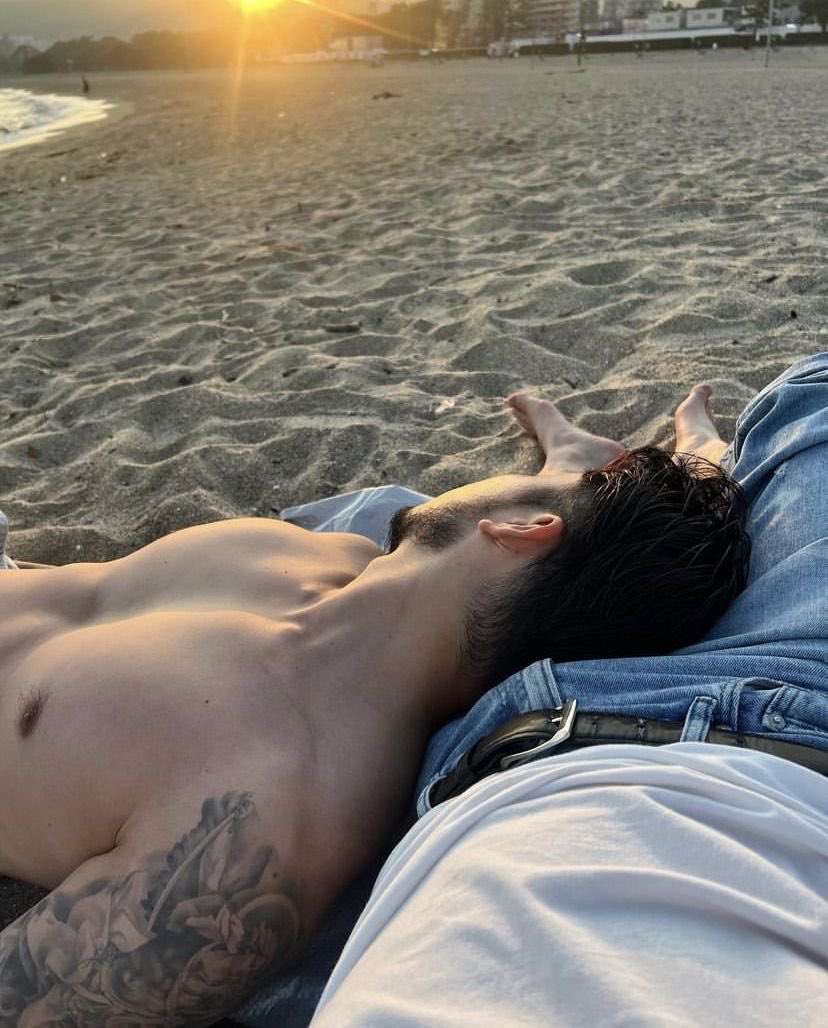 could be us but you playing (@couldbeuslgbt) on Twitter photo 