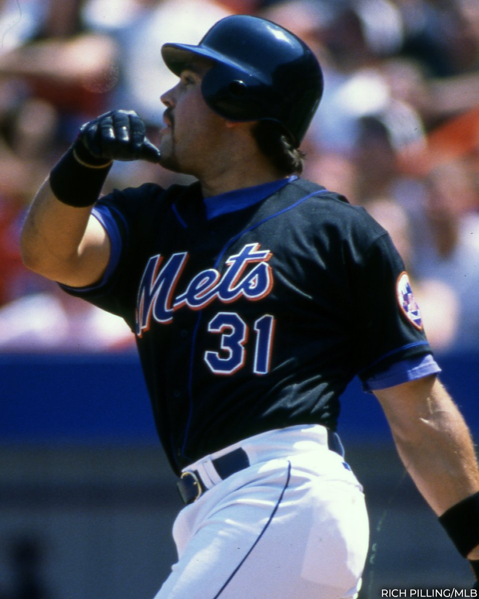 National Baseball Hall of Fame and Museum ⚾ (@baseballhall) on Twitter photo Within the span of 10 days, <a href="/mikepiazza31/">Mike Piazza</a> had suited up for three teams. His arrival in New York #OTD in 1998 made the <a href="/Mets/">New York Mets</a> pennant contenders in the years that followed. ow.ly/jL9150VX12z Within the span of 10 days, <a href="/mikepiazza31/">Mike Piazza</a> had suited up for three teams. His arrival in New York #OTD in 1998 made the <a href="/Mets/">New York Mets</a> pennant contenders in the years that followed. ow.ly/jL9150VX12z