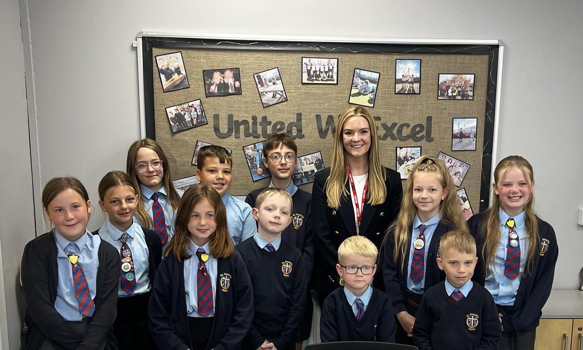 stjosephshx3's tweet image. Great to welcome Kate Dearden MP to school today!
Our Head Boy & Head Girl gave a brilliant tour, followed by a Q&A with our Pupil Parliament on life as an MP.
Inspiring for our future leaders! 🇬🇧✨
#KateDeardenMP #PupilVoice
@BPS_Trust