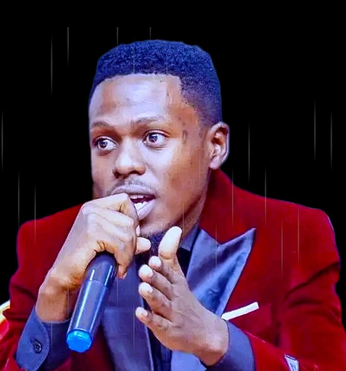 ReubenLukumay's tweet photo. Kupotea kwa #Soka & #Mdude ni ushahidi tosha kwamba tupo chini ya udikteta ambao hautaki kukosolewa, Na kwamba kukosoa ni jinai na adhabu yake ni kifo. https://t.co/ueNLAHOVTu