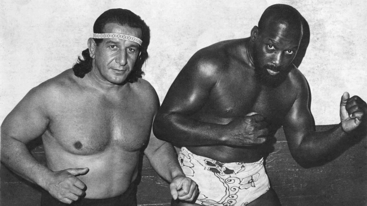 todaypwhistory's tweet image. 53 years ago today Chief Jay Strongbow & Sonny King won the WWWF tag title defeating King Curtis Iaukea & Baron Scicluna!
They would hold them until June before losing to Mr Fuji & Professor Toru Tanaka.
#WWE #prowrestling #wrestling #WWEHallOfFame #wweuniverse #OnThisDay