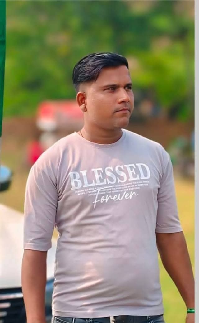 iamharunkhan's tweet photo. Cyber ​​crime accused Meraj Ansari dies in police custody in Deoghar, Jharkhand.

Family members allege that Meraj died due to beating in police custody.

Meanwhile, police officers are avoiding giving any statement on this matter. https://t.co/j4VIYnjwKe