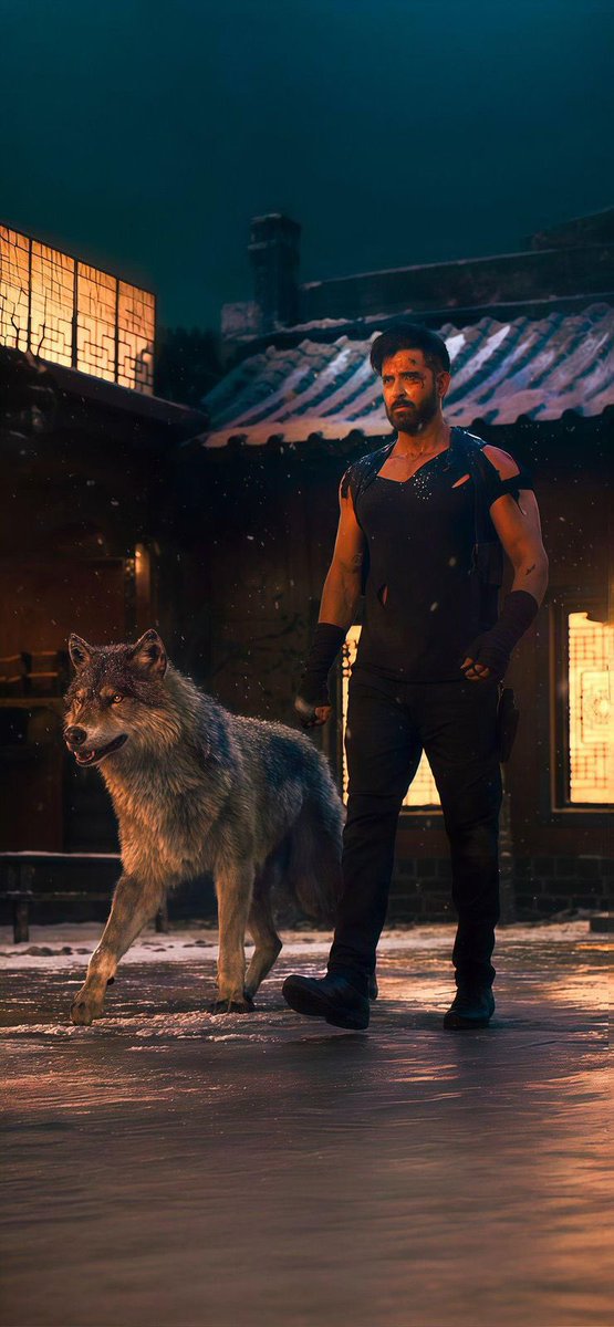 My honest reaction after seeing #War2Teaser