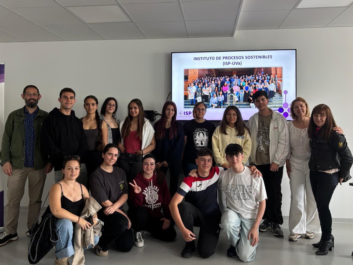 Institute of Sustainable Processes (UVa) (@ispuva) on Twitter photo On Monday, we welcomed students from <a href="/IESRamonyCajalV/">IES Ramón y Cajal VA</a> !
It was a great day full of curiosity, learning, and new discoveries outside the classroom 🔬.
Thanks to all the students for their enthusiasm and questions. We hope you left inspired!
#ISPUVa On Monday, we welcomed students from <a href="/IESRamonyCajalV/">IES Ramón y Cajal VA</a> !
It was a great day full of curiosity, learning, and new discoveries outside the classroom 🔬.
Thanks to all the students for their enthusiasm and questions. We hope you left inspired!
#ISPUVa