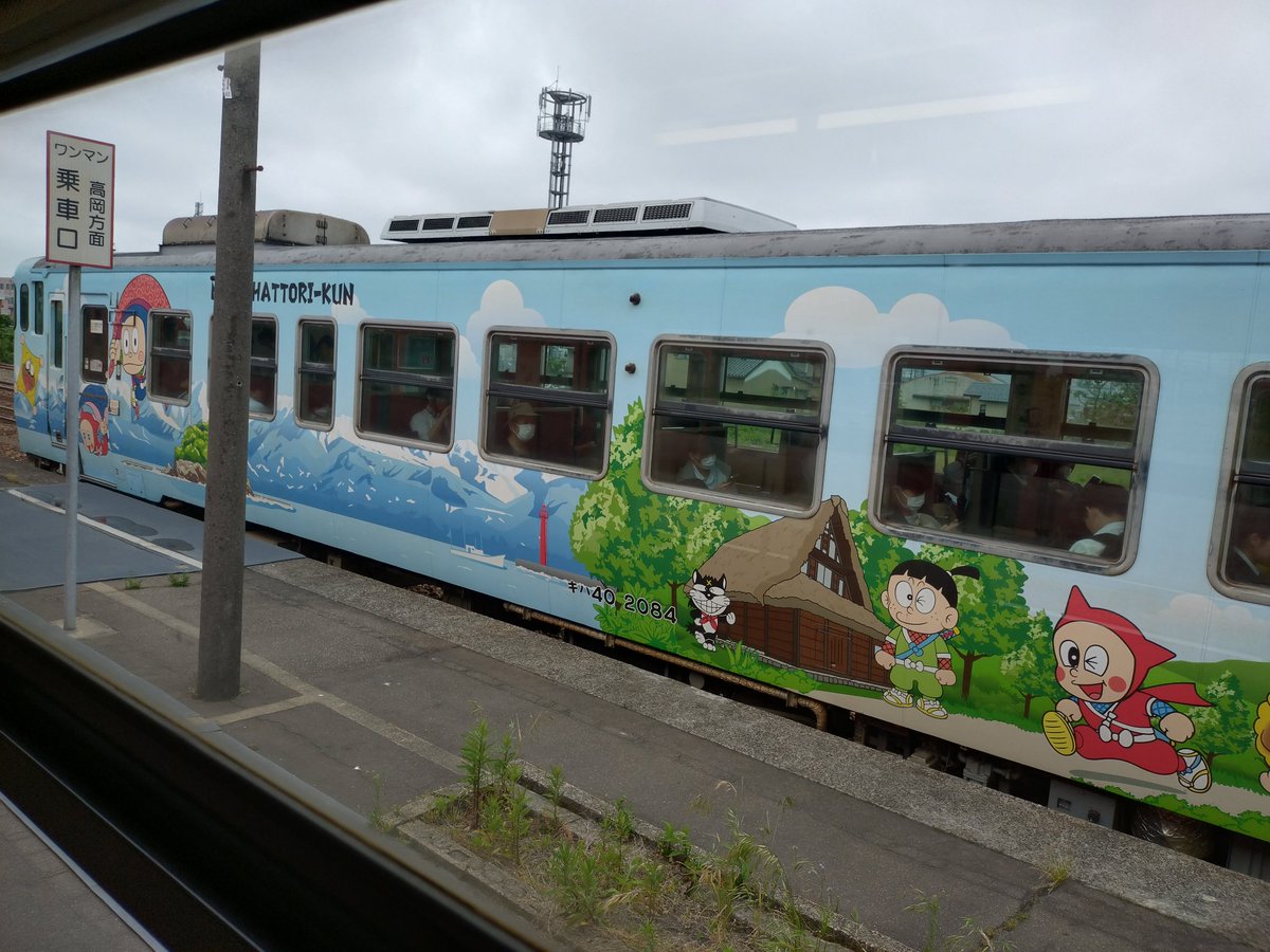1orihara's tweet image. 金沢→高岡→(JR氷見線)→氷見→富山→(LRT)→岩瀬浜→富山。氷見線とLRT(ライトレール)に乗りたかったのだ。