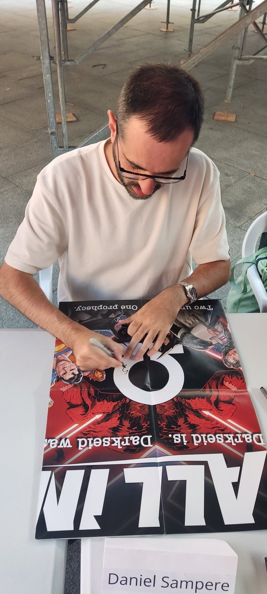 <a href="/Sampere_art/">Daniel Sampere</a>  es pueblo.

Que haremos con esos pósters <a href="/sindicatocomic/">Sindicato Del Comic</a>  ?? 🌝