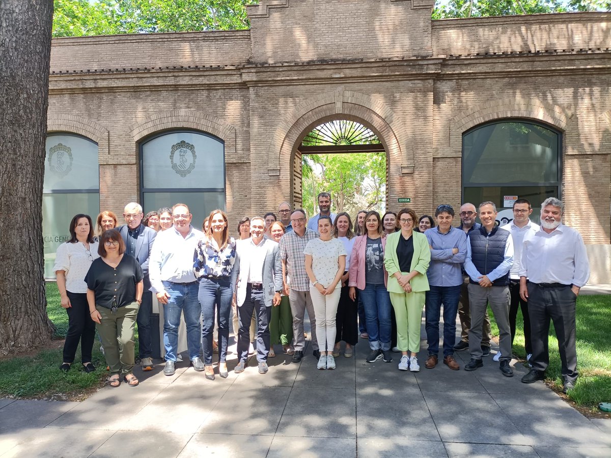 GALCastellonSur's tweet photo. 🗣 La gerente del GAL Castellón Sur, Eva Aparicio, ha participado en una reunión en Conselleria de Agricultura a la que han asistido el conjunto de Grupos de Acción Local de la Comunitat Valenciana para consolidar una estrategia común en la presente convocatoria de ayudas Leader https://t.co/RuPVnQXilg