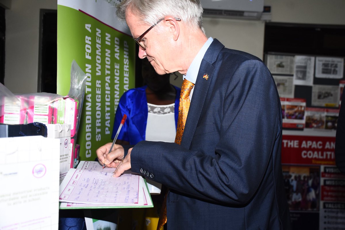 VacNet_'s tweet image. We are participating in the CSO Bazaar organized by #EUmissionsUganda. showcasing our Lucky Girl pads affordable, eco-friendly products tackling period @CUSP_Uganda poverty and empowering girls and women in Uganda.  #CUSP_Uganda #CSOBazaar2025 #LuckyGirlPads