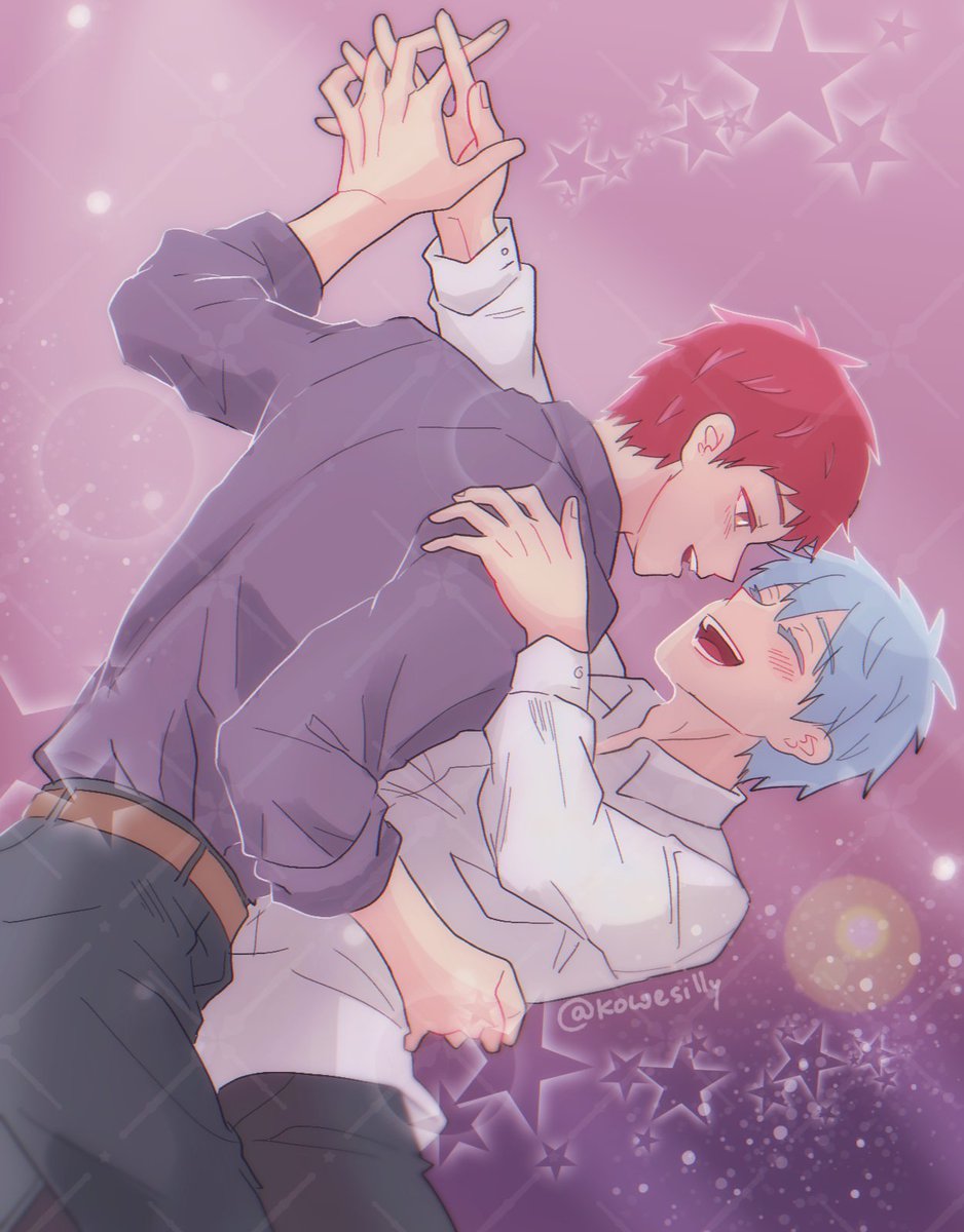 kowesilly's tweet photo. dancing in the dark #akakuro ＃赤黒 https://t.co/MJhheQvvJN