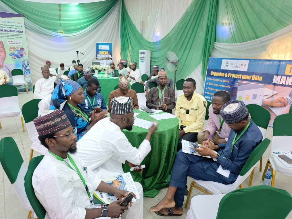 BICTDA_Borno's tweet photo. Participants at the BICTDA ICT Workshop for MDAs are currently engaged in a vibrant plenary session, with group presentations in full swing.
#ICTTraining #CivilServants #BornoState #BICTDA #CIAtech #DigitalTransformation #EGovernance #RegistrationOpen https://t.co/u372pajdTp