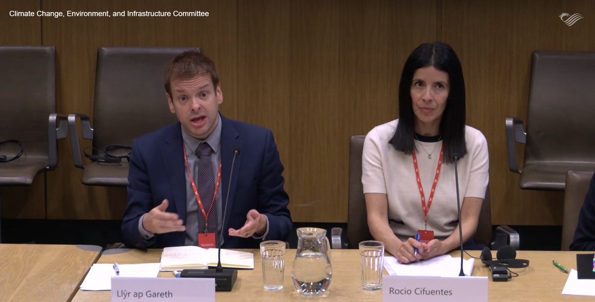 Wales FSB Cymru (@fsb_wales) on Twitter photo Our Head of Policy, <a href="/LlyrCTA/">Dr Llyr ap Gareth</a> is currently giving evidence to <a href="/SeneddClimate/">Senedd Climate</a> on public transport reform in Wales + how better bus services can:
💸boost the Welsh economy
🛍️support small businesses
🤝strengthen communities
Watch live 📺senedd.tv/Meeting/Live/4… Our Head of Policy, <a href="/LlyrCTA/">Dr Llyr ap Gareth</a> is currently giving evidence to <a href="/SeneddClimate/">Senedd Climate</a> on public transport reform in Wales + how better bus services can:
💸boost the Welsh economy
🛍️support small businesses
🤝strengthen communities
Watch live 📺senedd.tv/Meeting/Live/4…