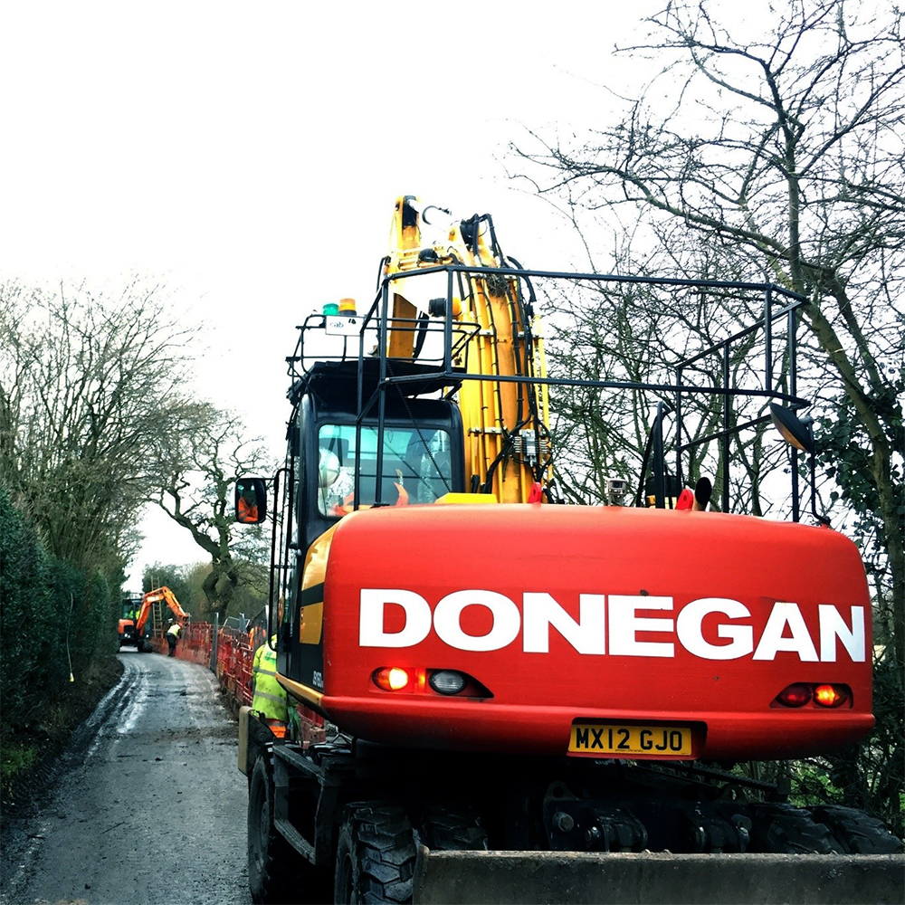 DoneganCivils's tweet photo. #ThrowbackThursday Big delivery for MMB &amp; United Utilities in Northwich

Wet caisson shafts (7.5m &amp; 4m dia), 2.2km of rising main &amp; 1km of concrete pipework. All part of the WwTW upgrade to serve a growing community

Tight access, multiple sites, great teamwork #CivilEngineering https://t.co/ftgxWM0UHv