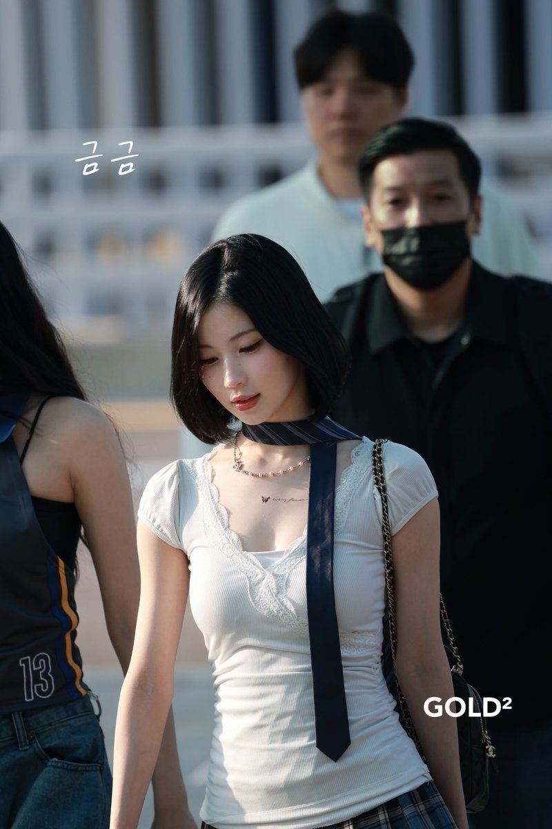 🦋every flower must. 🐰 ASA ICN DEPARTURE 250522. #asa #榎並杏紗
