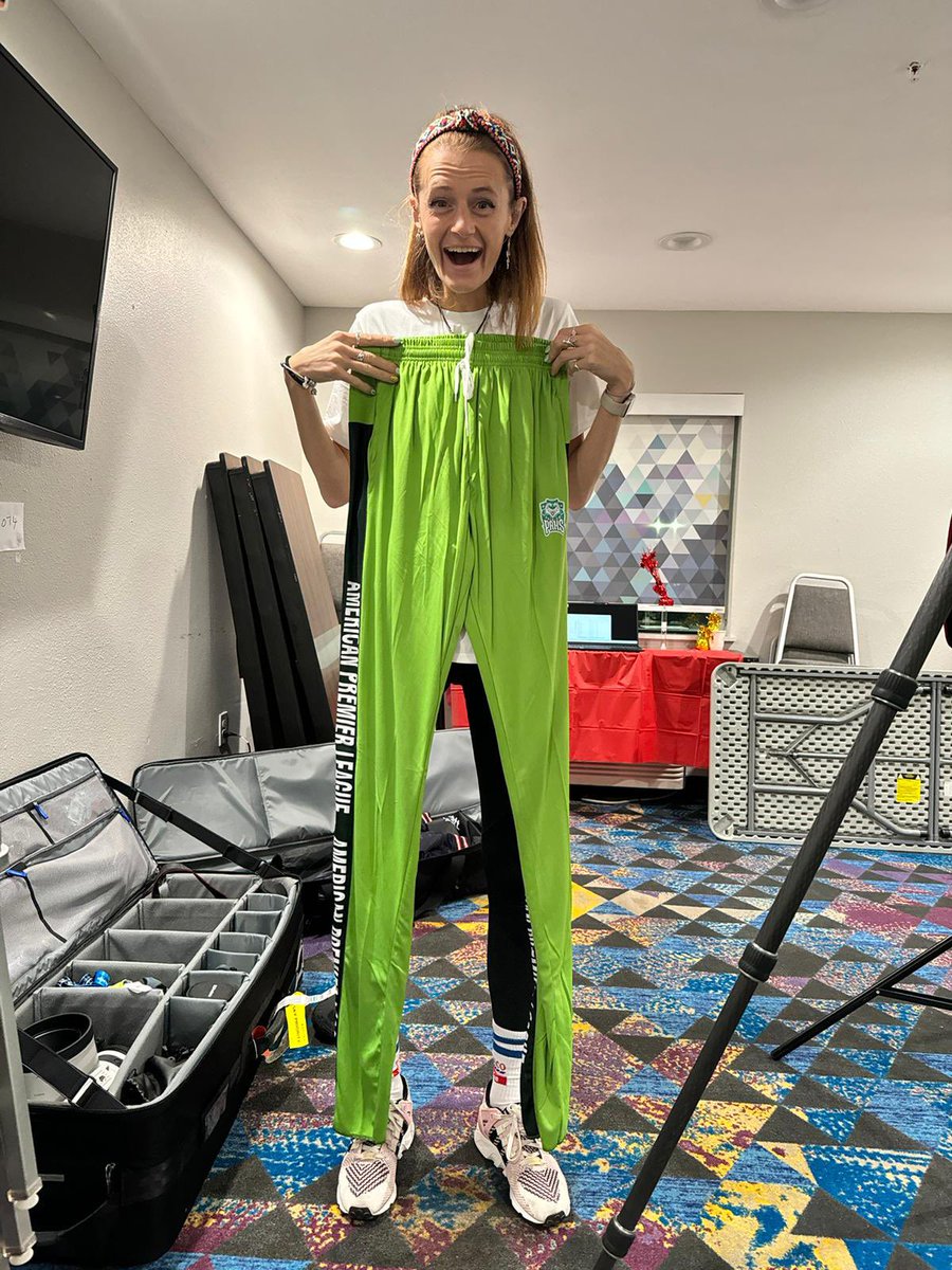 Georgie Heath🎙️ (@georgieheath27) on Twitter photo Can confirm the Mohammad Irfan is RIDIC tall. Bear in mind that I’m 6ft, I could have worn his trousers as a jumpsuit <a href="/bbctms/">Test Match Special</a> Can confirm the Mohammad Irfan is RIDIC tall. Bear in mind that I’m 6ft, I could have worn his trousers as a jumpsuit <a href="/bbctms/">Test Match Special</a>