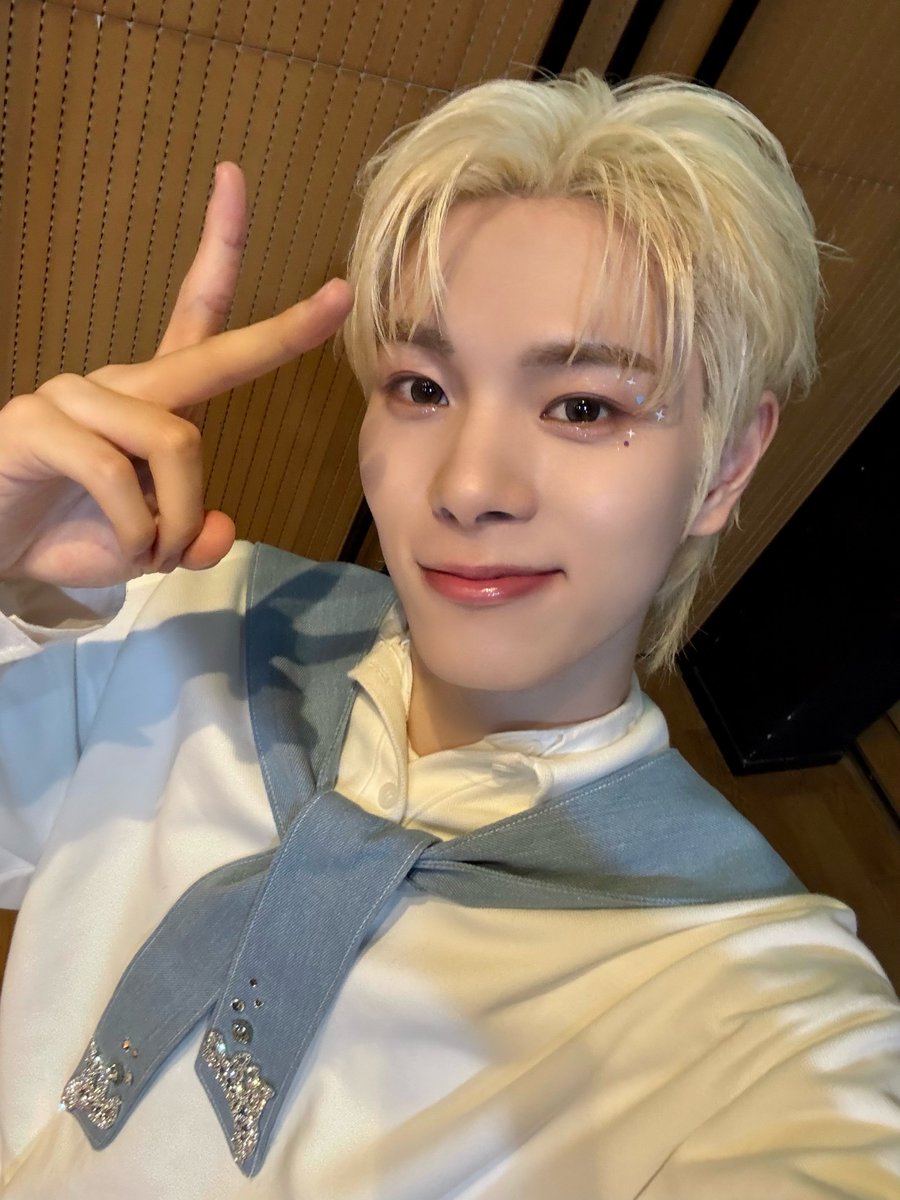 official_DXTEEN's tweet photo. [🐱💛]

#福田歩汰 #후쿠다아유타
#FUKUDAAYUTA (22歳)

🔗https://t.co/LMWeZG1iL3

･･━━･･━━･･━━･･━━･･
𝐃𝐗𝐓𝐄𝐄𝐍 𝟓𝐓𝐇 𝐒𝐈𝐍𝐆𝐋𝐄 "𝐓𝐢𝐜𝐤-𝐓𝐚𝐜𝐤" On Sale!!⏰
🎥https://t.co/Y4qaYo1Gz5
🎧https://t.co/X0QJv0Dr09

🐱福田歩汰
https://t.co/sMbYs9QlFv

@MnetMcountdown #MCOUNTDOWN #엠카운트다운
#DXTEEN #DXTN #디엑스틴 #AYUTA
#DXTEEN_TickTack