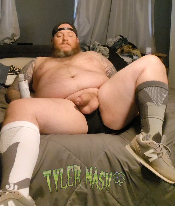Watch Tyler Nash-Celtic_Bear's leaked NSFW photo on TwXstars