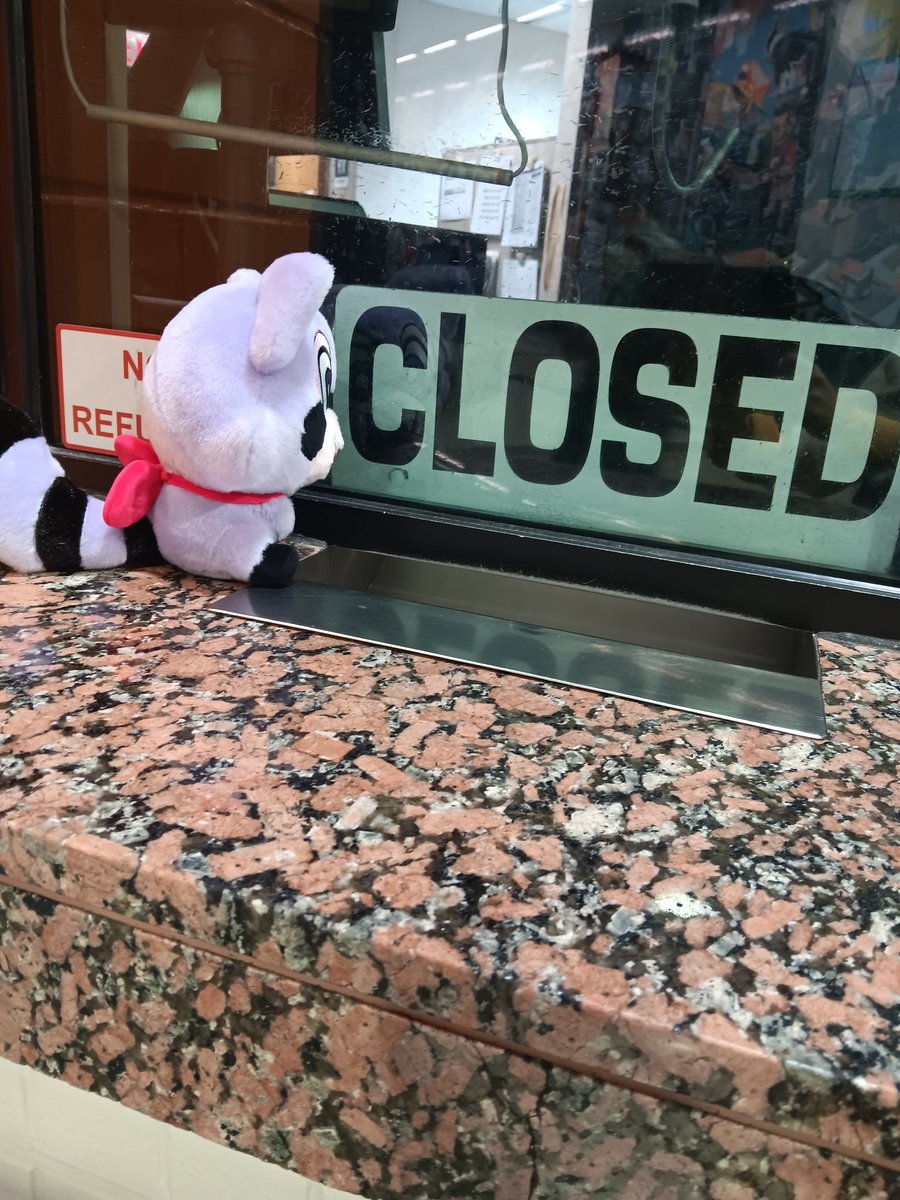 Uhhh so Momocon is closed?