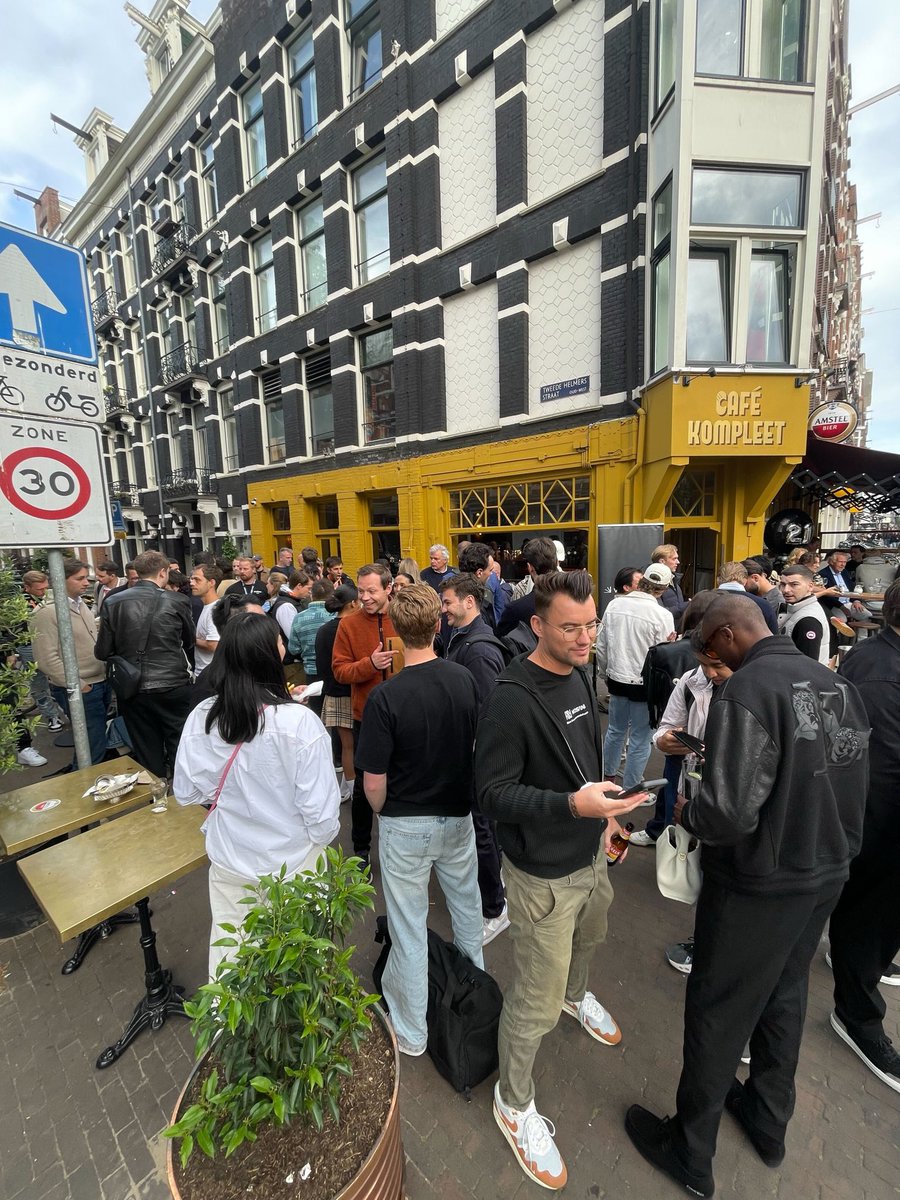 Such a fun evening yesterday in Amsterdam!

Thanks to everyone who came by the AI x DePIN Social Mixer with <a href="/Build_Vertical/">Vertical AI</a>! 

Great conversations, great people, and a little something we were celebrating 🎉 
Stay tuned!
