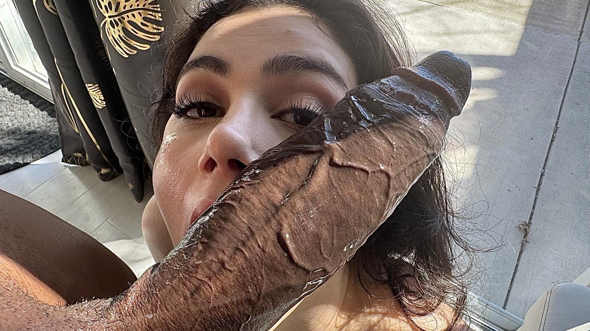 pornplug303's tweet photo. https://t.co/Ncm7UCo5L7