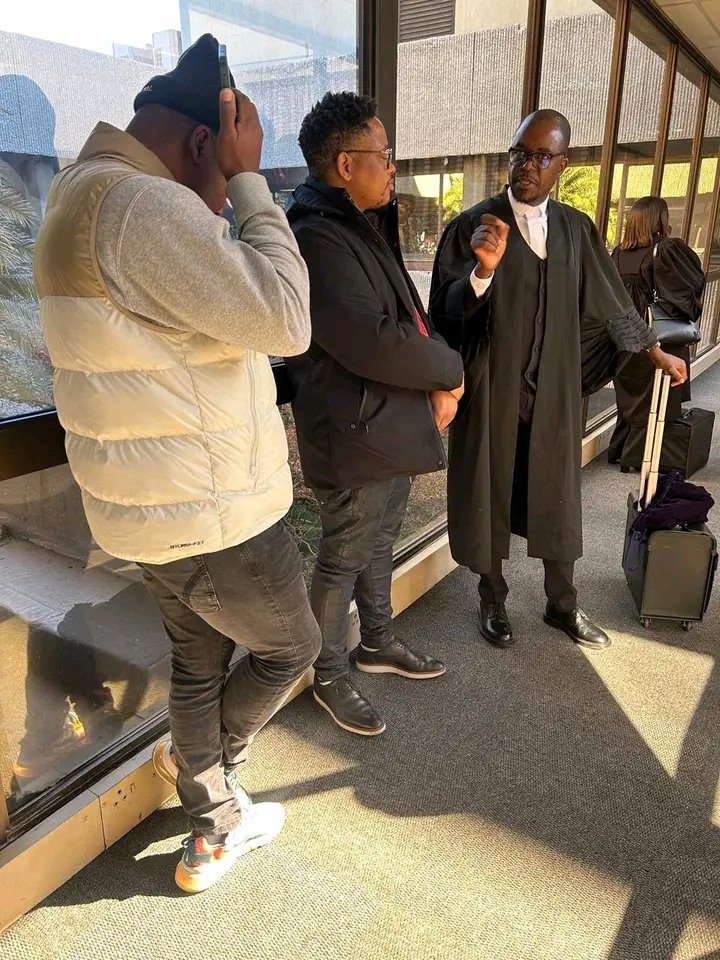 Mseleko's tweet photo. It is possible to become discouraged about the injustice we see everywhere. But God did not promise us that the world would be humane and just. He gives us the gift of life and allows us to choose the way we will use our limited time on earth. It is an awesome opportunity. César https://t.co/agoxhseCui