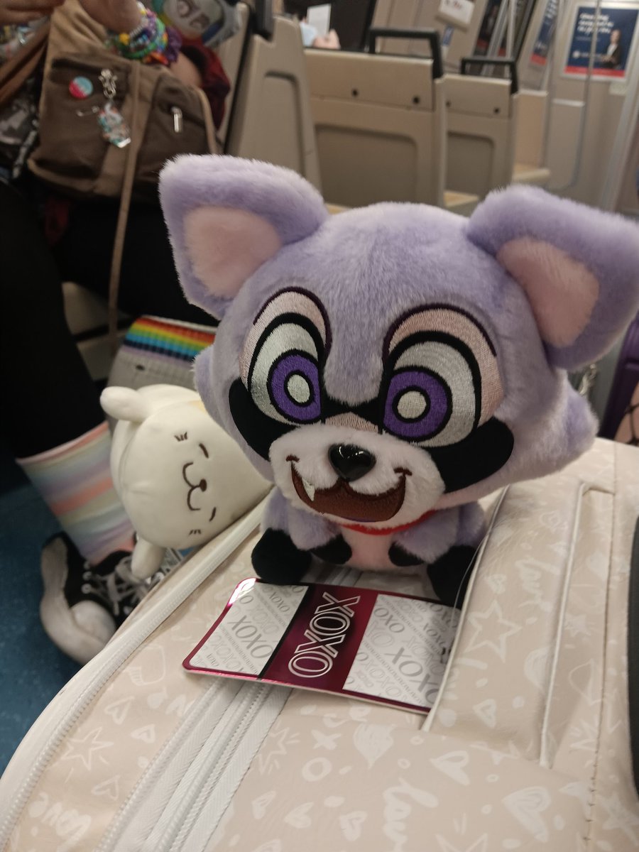 HE MADE IT TO THE TRAIN!!!!