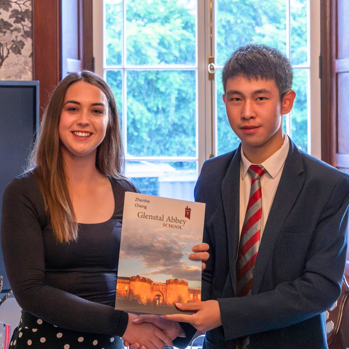 TY Graduation 🎉to celebrate the end of a fantastic year. Congratulations to our award recipients and a special thank you to TY Coordinator, Ms Katie Jones, on another very successful programme this year. #GlenstalAbbeySchool