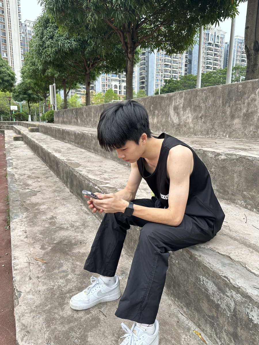 🔥
#体育生 #男高 #男初 #帅哥 #cute #handsome #boy