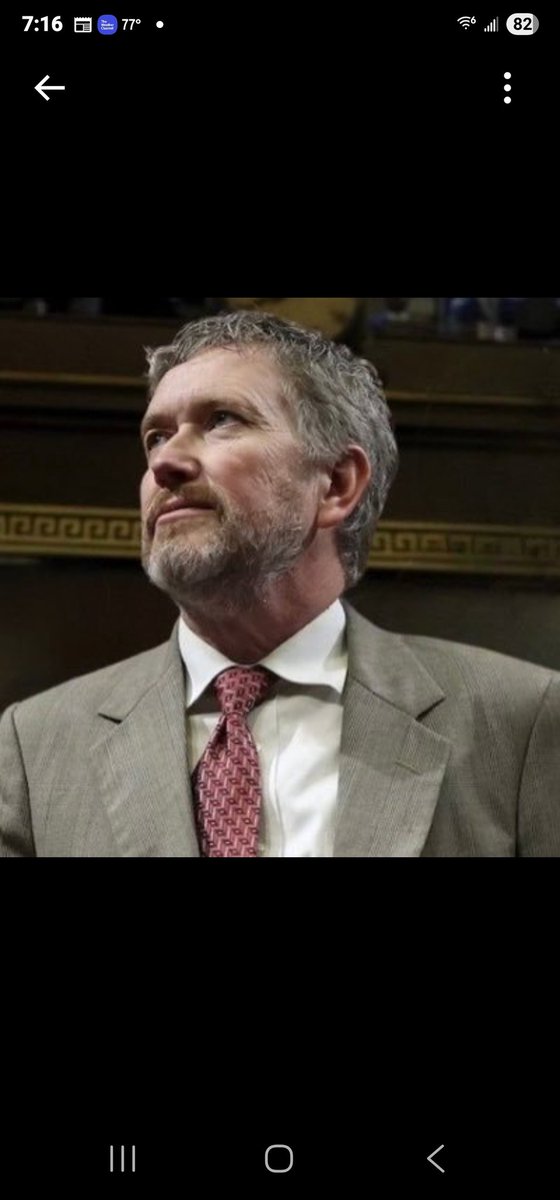 We need to primary this guy!!  He sucks!! He always votes against his own party!
President Trump.please work on this?!