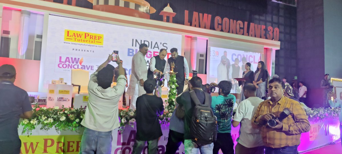Dr ArvindChaturvedi (@arvindchaturved) on Twitter photo Dr Subramanian <a href="/Swamy39/">Subramanian Swamy</a> today addressed law aspirants,students and parents at Gyan Bhawan Patna, organised by LawPrep Tutorials,headed by Abhishek Gunjan. In this visit Satya Sabharwal,Vishesh Kanodia, Arvind Chaturvedi & Palak Bishnoi accompanied him. Dr Subramanian <a href="/Swamy39/">Subramanian Swamy</a> today addressed law aspirants,students and parents at Gyan Bhawan Patna, organised by LawPrep Tutorials,headed by Abhishek Gunjan. In this visit Satya Sabharwal,Vishesh Kanodia, Arvind Chaturvedi & Palak Bishnoi accompanied him.