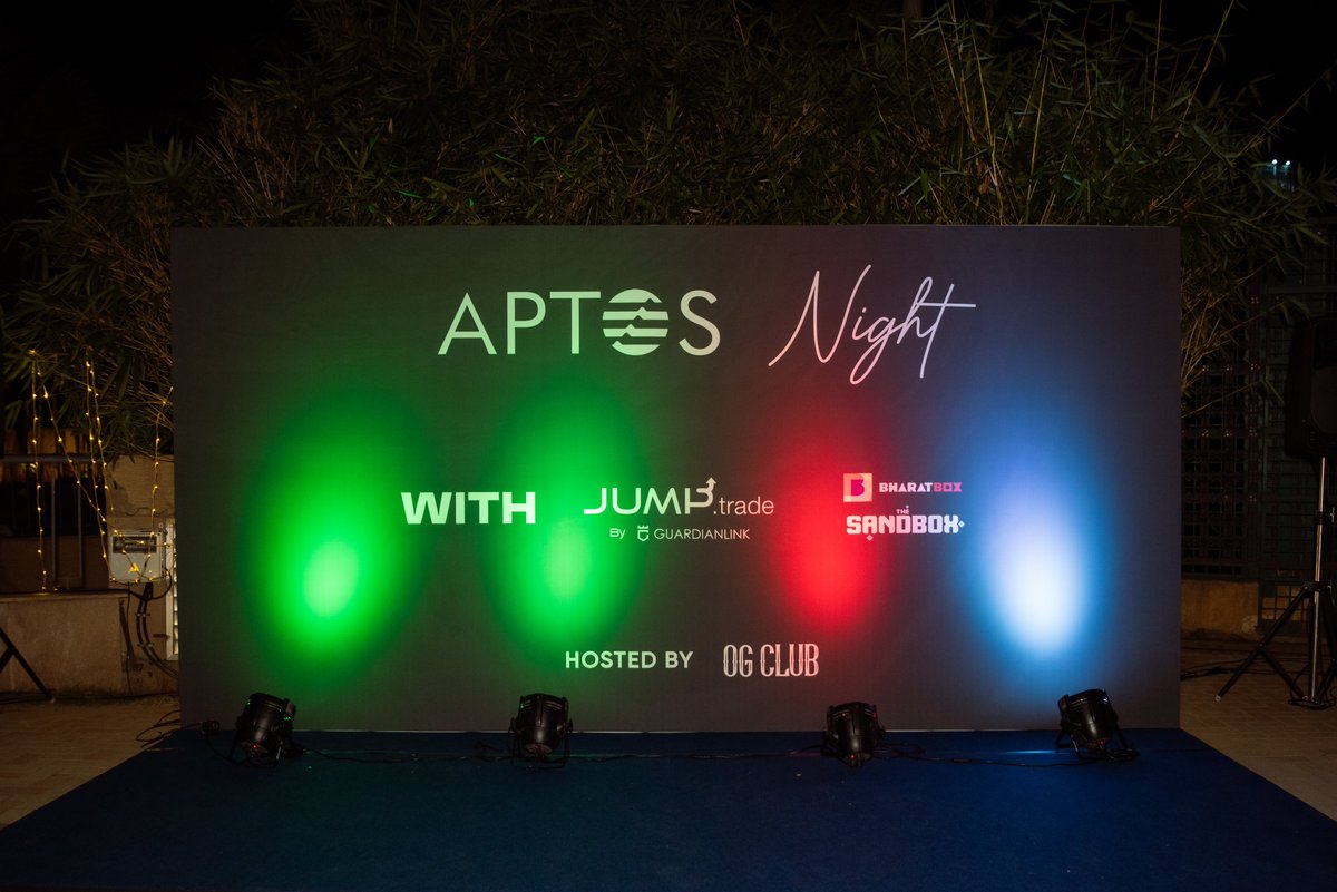 VXVHub's tweet photo. Throwback Thursdays to the first-ever Aptos Night 🇮🇳 during IBW’23
200+ BUIDLERs, boundless energy, and pure Web3 magic with @TheSandboxIndia & @Jumptradenft, hosted by @OgclubDAO. ✨🔥

#TBT #MakeYourMOVE #PartywithOG #BharatVerse #JumpTrade @Aptos @aptos_ind