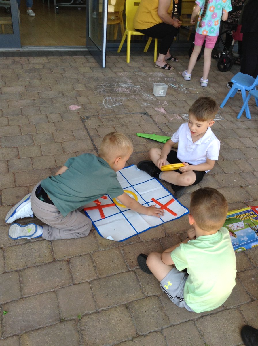 Mrs Cooper tweet media