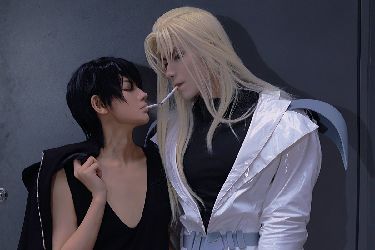 jiuuzangg's tweet photo. 那就以烟代吻结束这一场梦吧
#間の楔
#间之楔
#Iason
#Riki
#CP31
#cosplay https://t.co/alPUXo7o9K