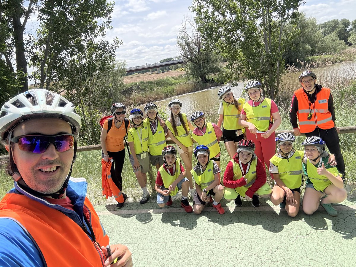 Kings Lander Primary Academy tweet media