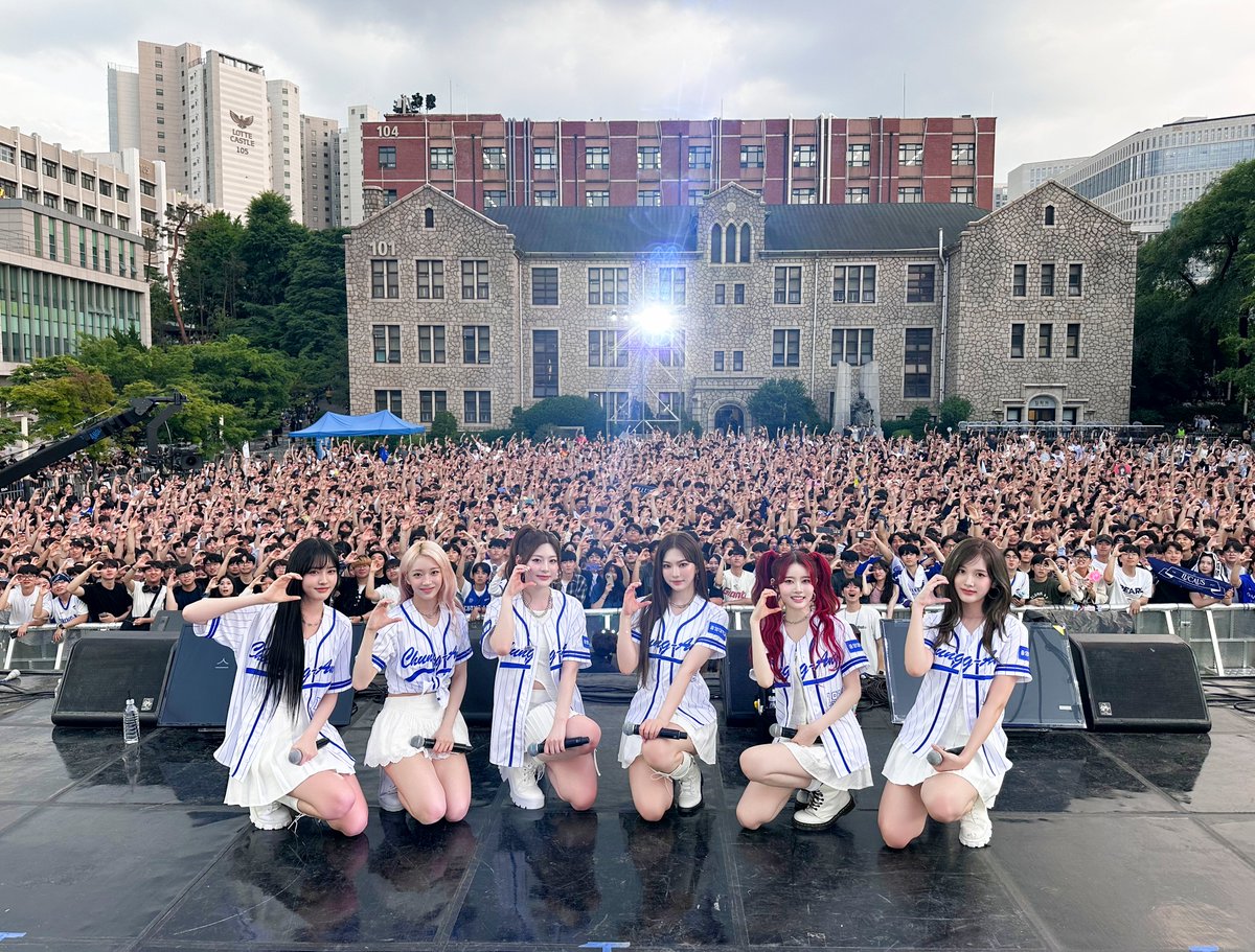 STAYC(스테이씨) tweet media