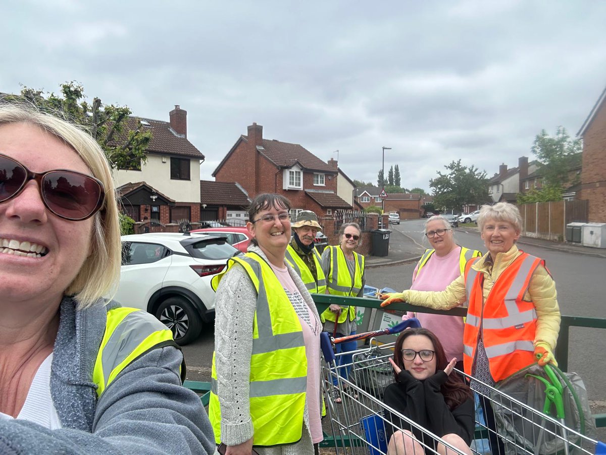 Cllr Marje Bridle (@cllr_bridle) on Twitter photo Out litterpicking with <a href="/GFSRGroup/">GlebeFarmandStechfordresidentsgroup</a> & our <a href="/BhamCityCouncil/">Bham City Council</a> Neighbourhood ACTION Coordinator - look what we found! Out litterpicking with <a href="/GFSRGroup/">GlebeFarmandStechfordresidentsgroup</a> & our <a href="/BhamCityCouncil/">Bham City Council</a> Neighbourhood ACTION Coordinator - look what we found!