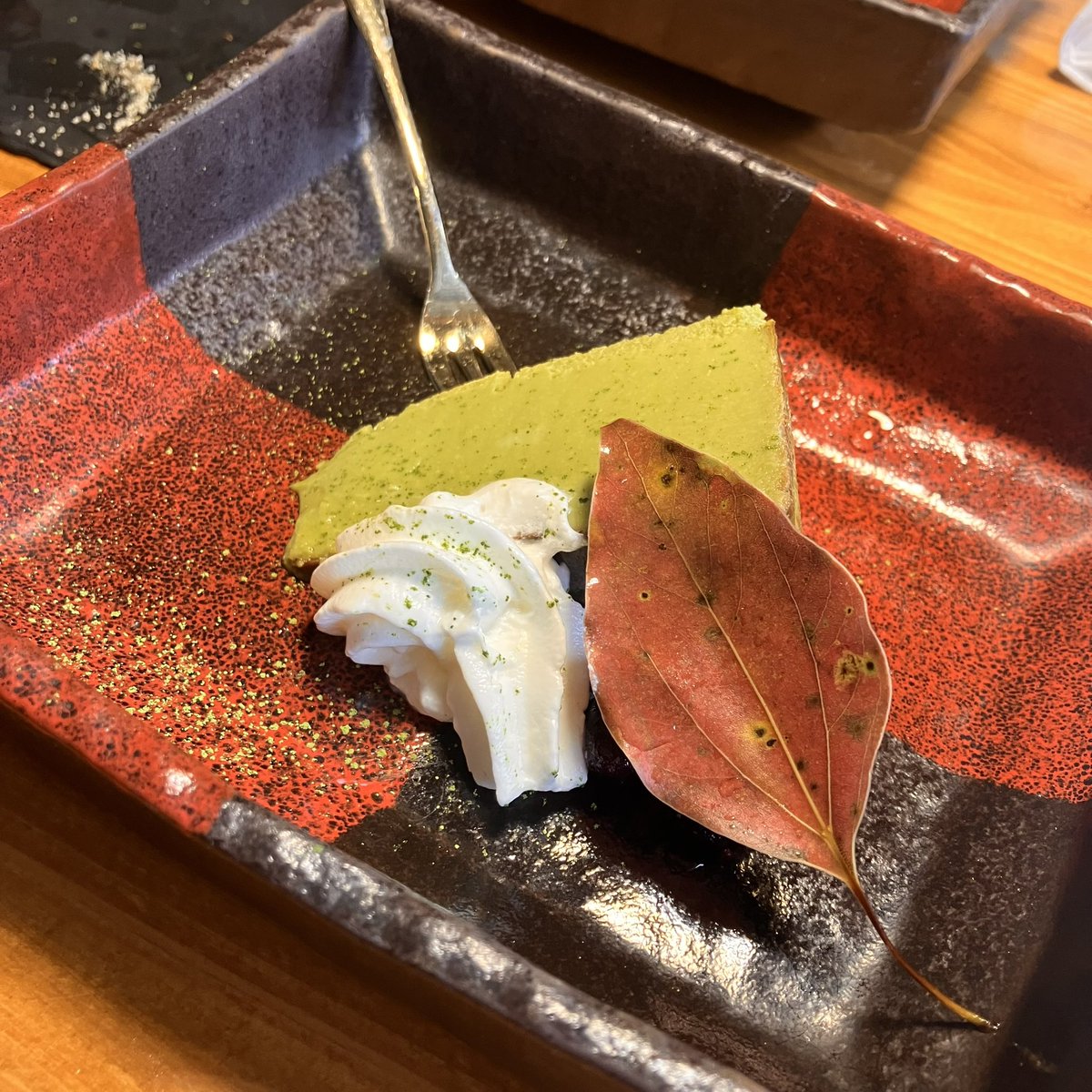 shmr_38_'s tweet photo. ときわ台
伊達おやじ ろばた燈

柚子胡椒と海苔のクリームうどん
レバテキ
抹茶のバスクチーズケーキ

うどんは珍しい麺でとっても美味しく
レバテキにはさらに感動✨️✨️

近々また行きたい(((o(*ﾟ▽ﾟ*)o))) https://t.co/JTlWxPfLuC