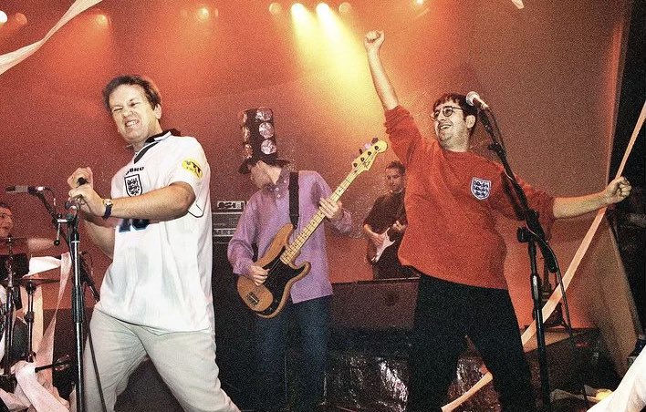 Lightning Seeds (@lightning_seeds) on Twitter photo Shepherd's Bush Empire, 1996. The only Lightning Seeds gig where Frank & David joined us on stage to perform Three Lions. Quite a night. #tbt
<a href="/Baddiel/">David Baddiel</a> <a href="/TheFrankSkinner/">Frank Skinner</a> Shepherd's Bush Empire, 1996. The only Lightning Seeds gig where Frank & David joined us on stage to perform Three Lions. Quite a night. #tbt
<a href="/Baddiel/">David Baddiel</a> <a href="/TheFrankSkinner/">Frank Skinner</a>