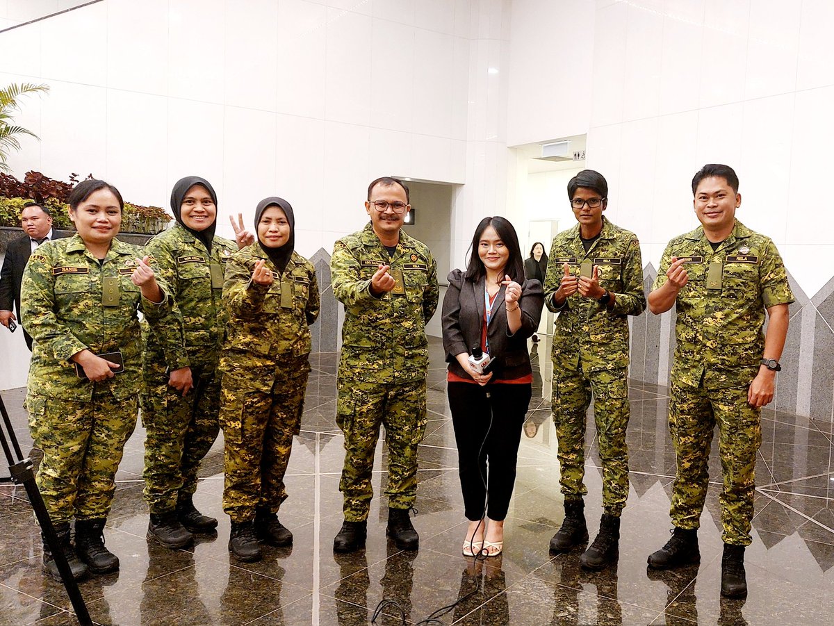 MAJLIS SIMBOLIK PENYERAHAN SUMBANGSIH GAWAI DAYAK 2025 | 22 Mei 2025
Majlis telah disempurnakan oleh YAB Datuk Patinggi Tan Sri (Dr) Abang Haji Abdul Rahman Zohari bin Tun Datuk Abang Haji Openg, Premier Sarawak.
#setiaberbakti
#SG25
#jwks
<a href="/relamalaysia/">relamalaysia</a> <a href="/abgzulfikar/">𝕬𝖇𝖆𝖓𝖌 𝖅𝖚𝖑𝖋𝖎𝖐𝖆𝖗 🇲🇾🌸</a> <a href="/PgRShima/">Hasimah Saibi</a>